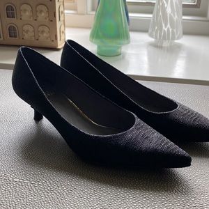 Stuart Weitzman Textured Short Heels